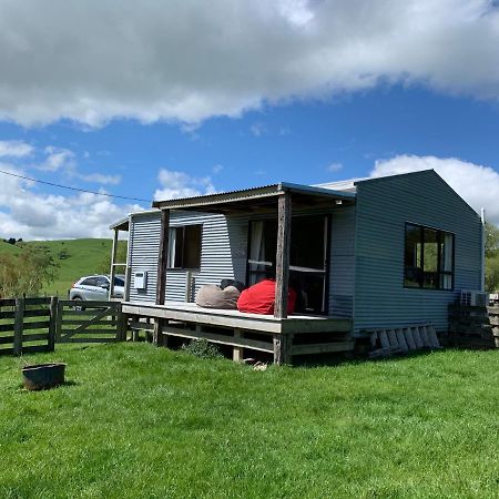 Fallow Hut Masterton Esterno foto